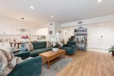 385 S Oakland Avenue #104, Pasadena, CA 91101 - Photo 4