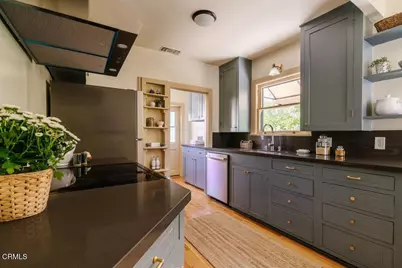 689 E Woodbury Road, Altadena, CA 91001 - Photo 18