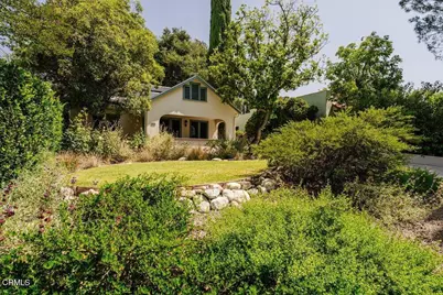 689 E Woodbury Road, Altadena, CA 91001 - Photo 2