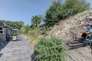 9010 Mulberry Dr, Sunland, CA 91040 - Photo 34