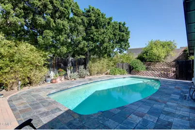 9010 Mulberry Drive, Sunland, CA 91040 - Photo 36
