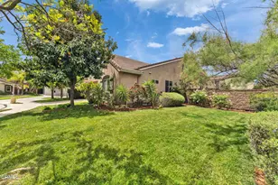 24889 Ash Tree Ct, Corona, CA 92883 - Photo 4