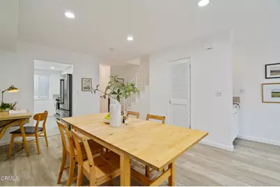 544 E Magnolia #D, Burbank, CA 91501 - Photo 8