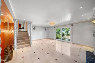 1118 Oberlin Dr, Glendale, CA 91205 - Photo 4