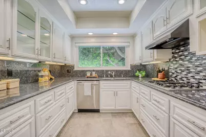 1225 S Orange Grove Boulevard #2, Pasadena, CA 91105 - Photo 14