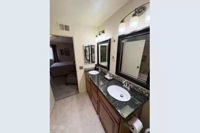 1123 Bradbourne Avenue, Duarte, CA 91010 - Photo 14