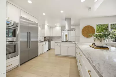 168 Lamour Drive, La Canada Flintridge, CA 91011 - Photo 18