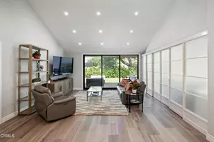 4428 Oakwood Ave, La Canada Flintridge, CA 91011 - Photo 12