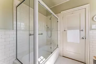 704 S Oakland Ave, Pasadena, CA 91106 - Photo 42