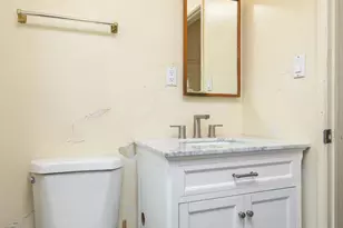 10611 Redmont Ave, Tujunga, CA 91042 - Photo 20