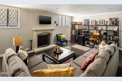 1096 N Holliston Avenue, Pasadena, CA 91104 - Photo 24