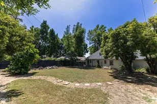 711 E Mendocino St, Altadena, CA 91001 - Photo 24