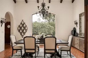 201 La Vereda Rd, Pasadena, CA 91105 - Photo 22