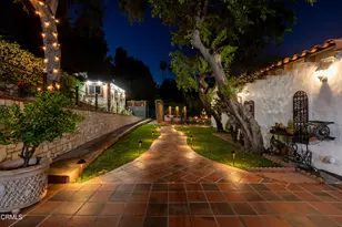201 La Vereda Rd, Pasadena, CA 91105 - Photo 52