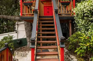 201 La Vereda Rd, Pasadena, CA 91105 - Photo 48