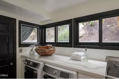 1411 Edgehill Place, Pasadena, CA 91103 - Photo 46