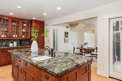 436 S Arroyo Boulevard, Pasadena, CA 91105 - Photo 16