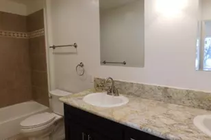 15108 Blackhawk St, Los Angeles, CA 91345 - Photo 14