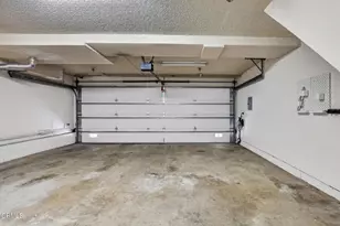 657 S Marengo Ave, Pasadena, CA 91106 - Photo 40