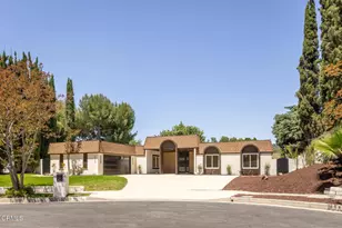 19713 Romar St, Chatsworth, CA 91311 - Photo 2