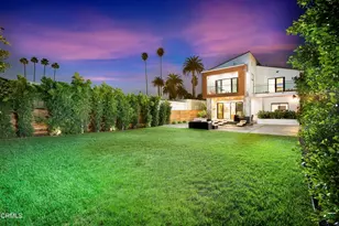 244 S Gramercy Pl, Los Angeles, CA 90004 - Photo 1