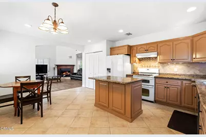 2546 Commerce Way, Commerce, CA 90040 - Photo 8