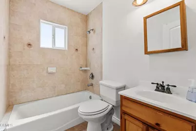 2546 Commerce Way, Commerce, CA 90040 - Photo 14