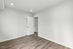 2546 Commerce Way, Commerce, CA 90040 - Photo 40