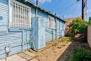 424 W Arbor Vitae St, Inglewood, CA 90301 - Photo 34