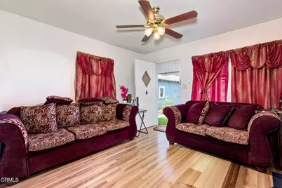 424 W Arbor Vitae Street, Inglewood, CA 90301 - Photo 24