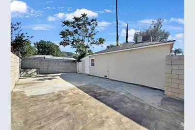 10230 Jardine Avenue, Sunland, CA 91040 - Photo 20