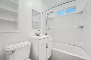 10230 Jardine Ave, Sunland, CA 91040 - Photo 12