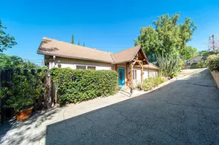 8950 Oswego St, Los Angeles, CA 91040 - Photo 2