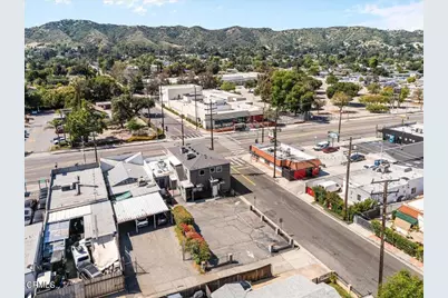 7969 Foothill Boulevard #7969, Los Angeles, CA 91040 - Photo 28