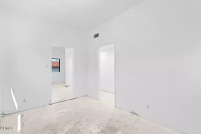 7969 Foothill Boulevard #7969, Los Angeles, CA 91040 - Photo 22
