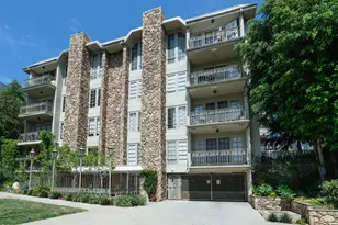 1260 S Beverly Glen Blvd, Los Angeles, CA 90024 - Photo 2
