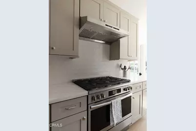 2185 N Roosevelt Avenue, Altadena, CA 91001 - Photo 14
