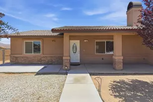 13115 Clallam Rd, Apple Valley, CA 92308 - Photo 2