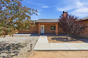 13115 Clallam Rd, Apple Valley, CA 92308 - Photo 4