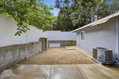15113 Calle Los Elegantes, Santa Clarita, CA 91390 - Photo 20