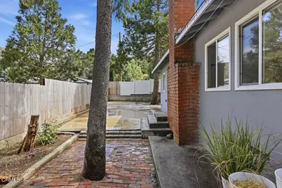 15113 Calle Los Elegantes, Santa Clarita, CA 91390 - Photo 18