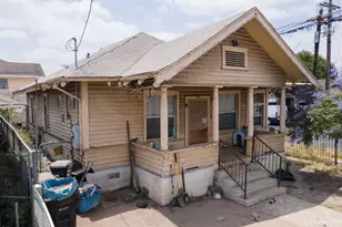 3000 Darwin Ave, Los Angeles, CA 90031 - Photo 2