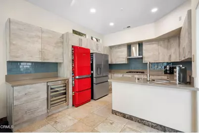 925 Calle La Primavera, Glendale, CA 91208 - Photo 12