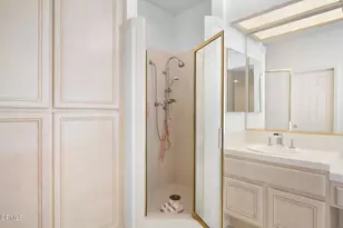 925 Calle La Primavera, Glendale, CA 91208 - Photo 26