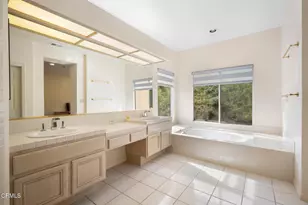 925 Calle La Primavera, Glendale, CA 91208 - Photo 24