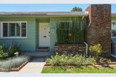 5236 Bellingham Avenue, Los Angeles, CA 91607 - Photo 2