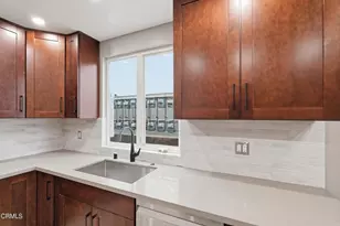 5270 Bellingham Ave, Los Angeles, CA 91607 - Photo 18