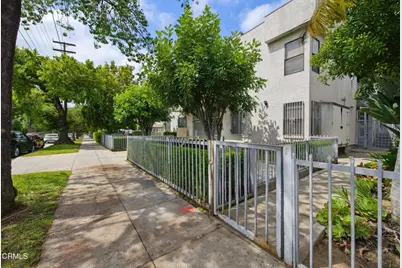 847 N Raymond Avenue #9A, Pasadena, CA 91103 - Photo 2