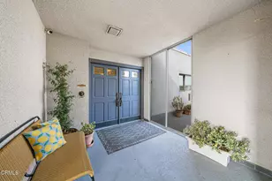 284 S Madison Ave, Pasadena, CA 91101 - Photo 4