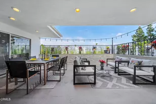284 S Madison Ave, Pasadena, CA 91101 - Photo 14